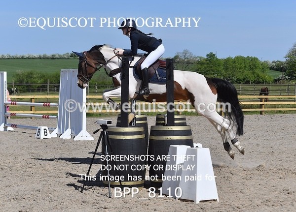 BPP_8110 - CLASS 3 Senior BritiNovice/ 90cm Open