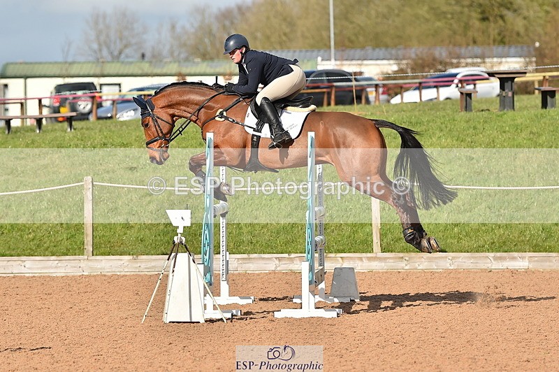 240306A-140748-01571 - Cls 4 Newcomers and 1.10m Open