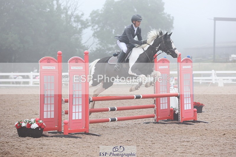 240630A-090315-11389 - Cls 30 British Novice and 80cm Open