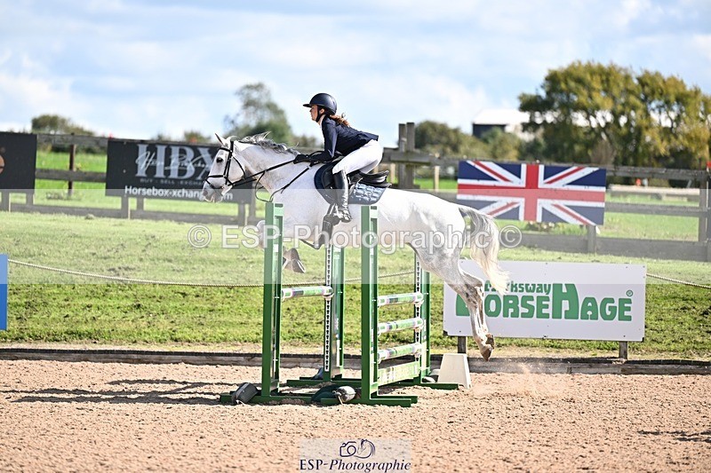 250924-122732-00252 - Cls 3 Snr 1.05m Open