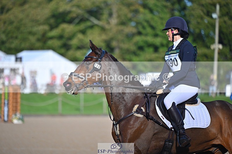 241027-093025-16019 - 390-Pippa.Howell-Phippard-NO.LIMIT.II