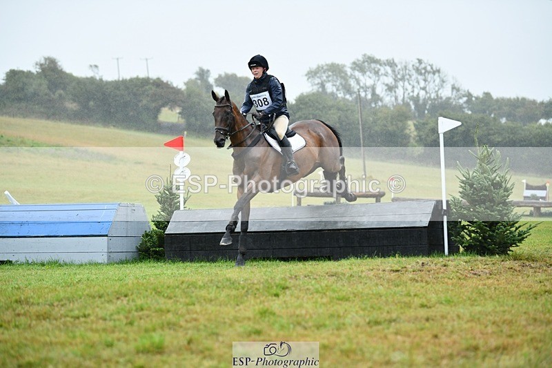 250830-144815-04591 - G-308-Kate.Nutt