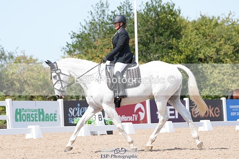 250817-134342-10487 - 179-Kate.WilliamsGhyllwood.April.Moment