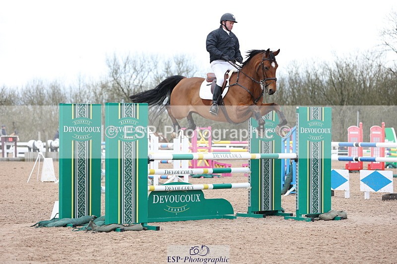 240223A-135239-01712 - Cls 5 Newcomers and 1.10m Open