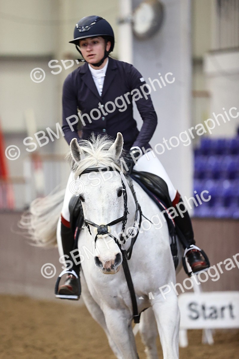 SBM_004764 - Class 16 - Senior Newcomers - 1.10m