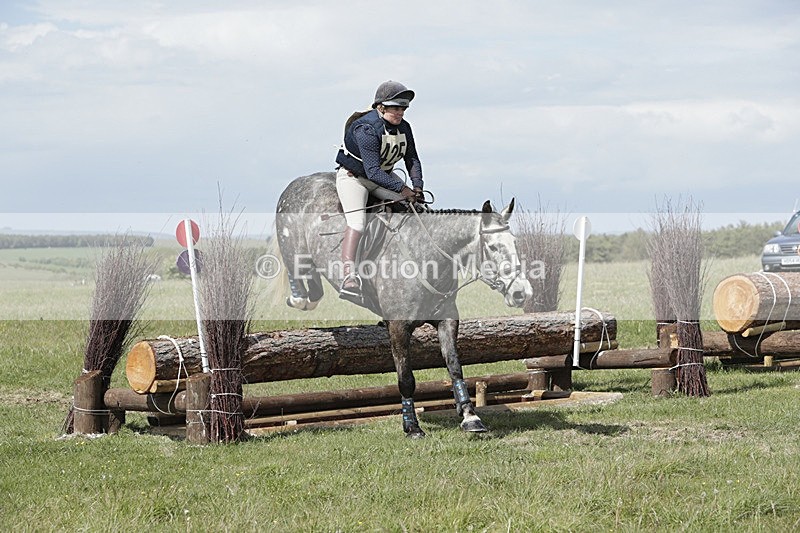 BVHT 140517  NXC -572 - Class 2 XC Novice 14/05/17