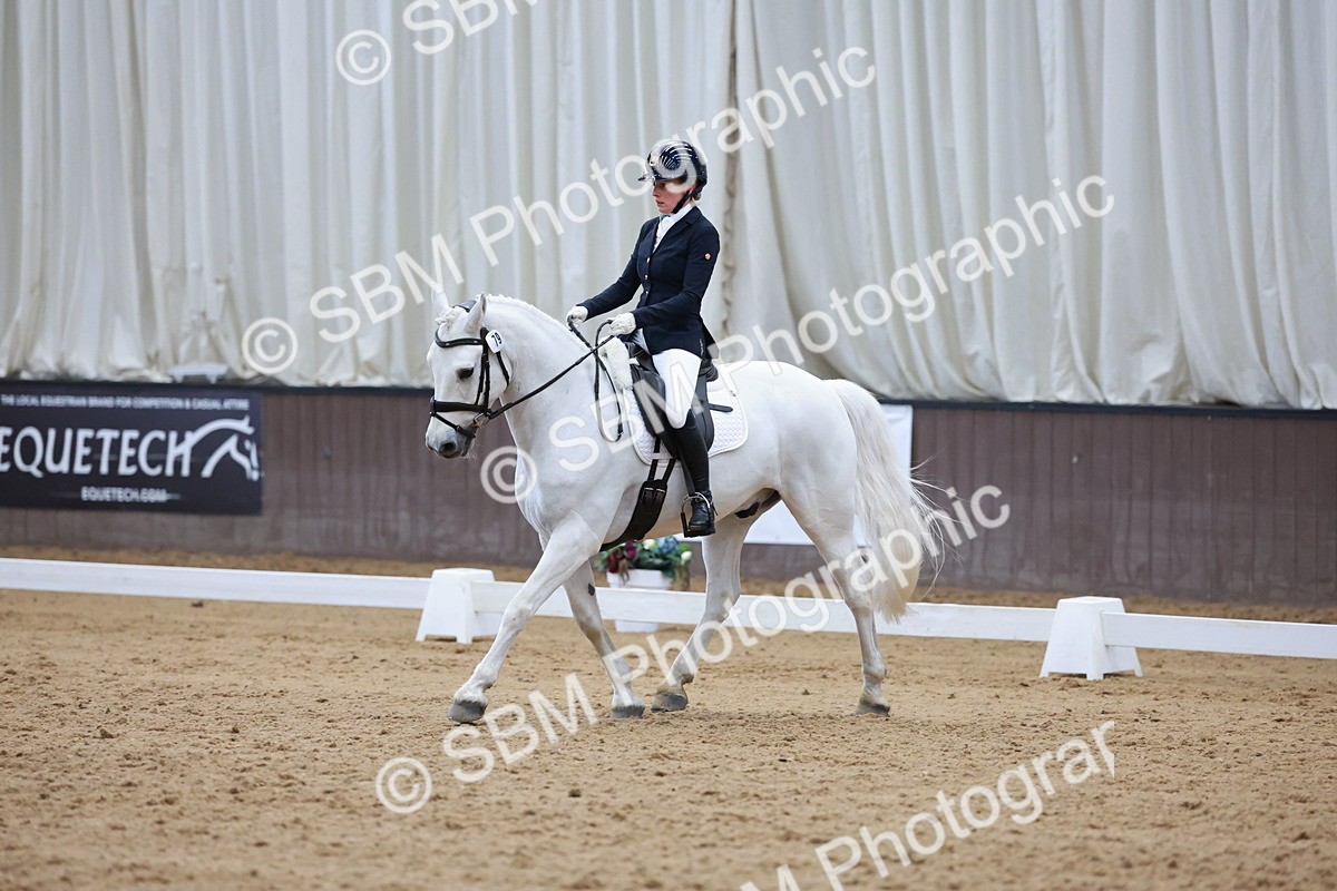 SBM_008932 - Class 6b - Novice 6 - 11.02-12.19