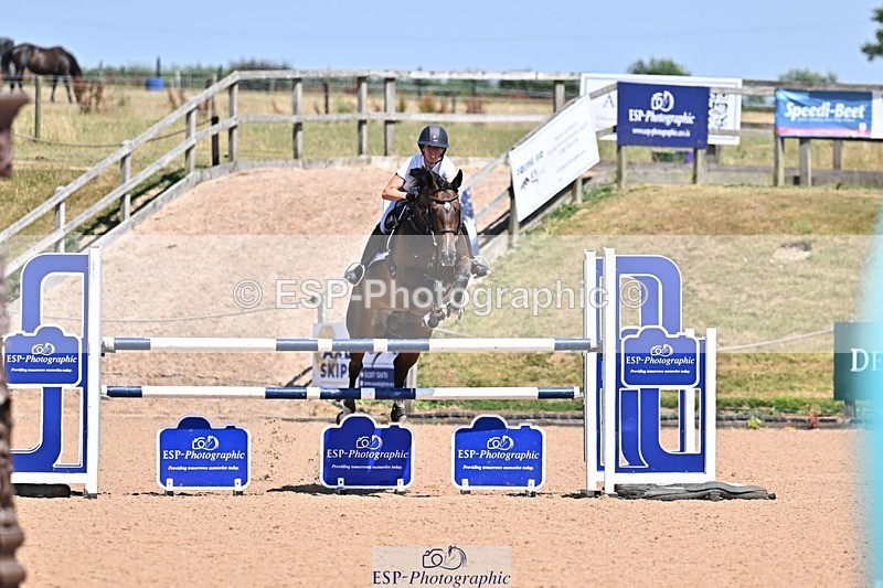 260708-142928-00624 - Foxhunter and 1.20m