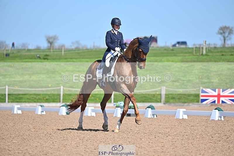 250405-124042-10713 - 025-Olivia.Oakeley-Full.House