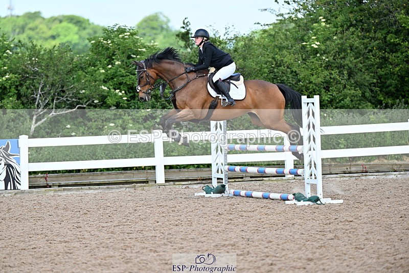240605A-102432-00053 - Cls 1 British Novice and 90cm Open