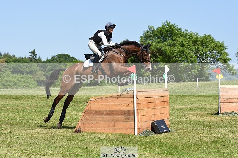 230527-141836-09456 - 324-DRUMGIVEN_MR_CHARISMA-Jeanette_Brakewell-XC