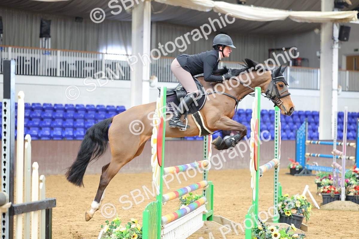 SBM_002877 - Class 8 - Senior Newcomers - 1.10m