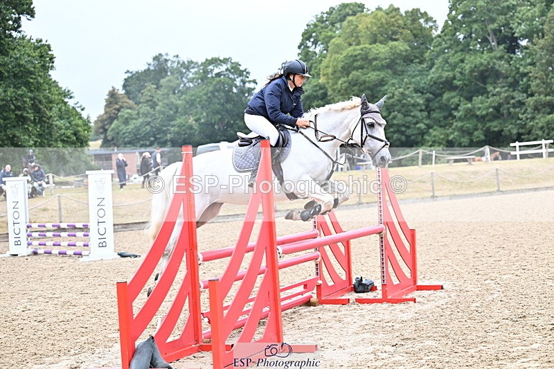 250830A-122917-06005 - Cls 22 95cm Amateur Quali