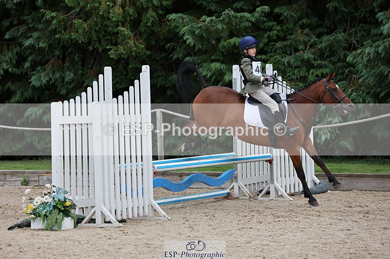 240823X-141226-18249 - 70cm R1 13.45 to 15.30