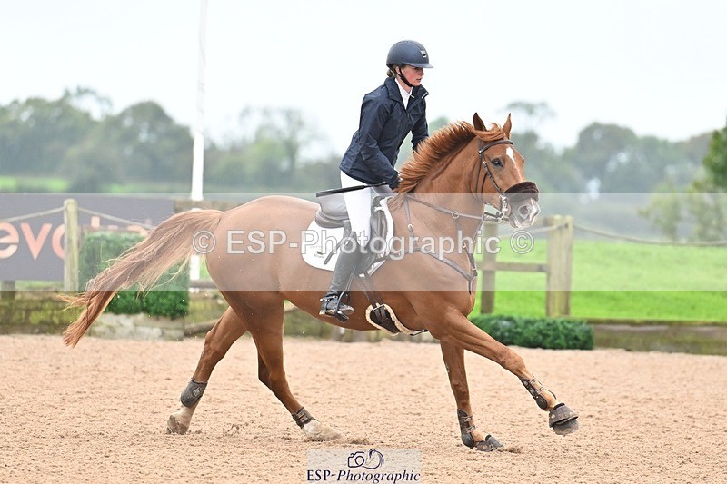 251003-115653-00619 - Cls 2 Newcomers and 1.10m