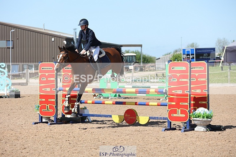 250503-150204-01541 - Cls 13+14 Children on Horses