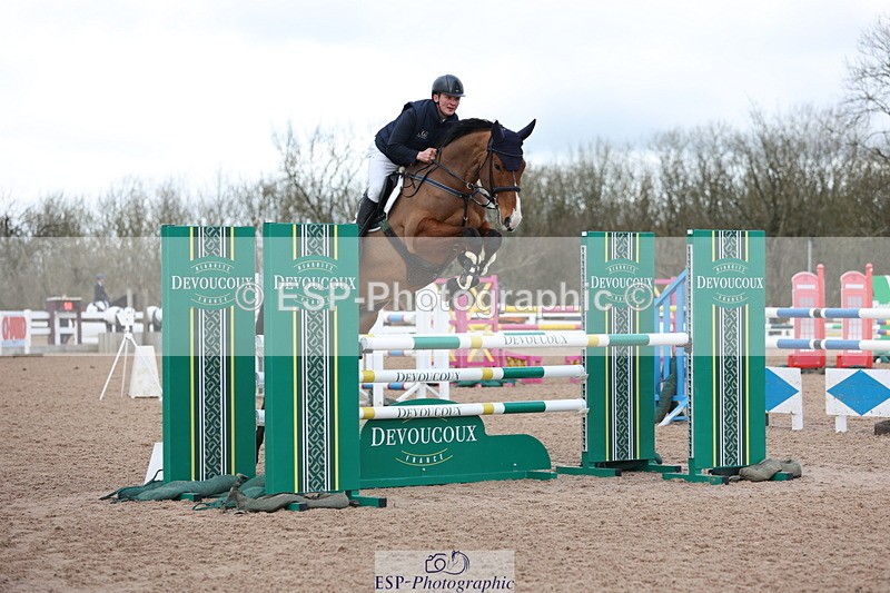 240223A-130011-01311 - Cls 5 Newcomers and 1.10m Open