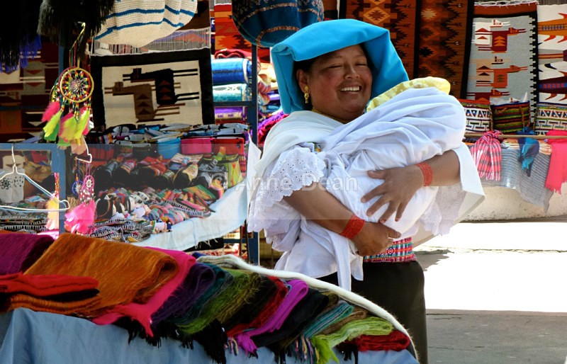 She's all mine! - Ecuador