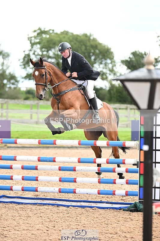 240912A-123415-01499 - Cls 3 Snr Foxhunter