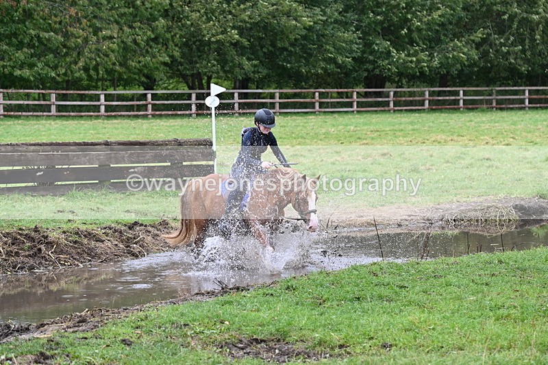 WJ6_5911 - Time at Photographer 12:31 to 12:40