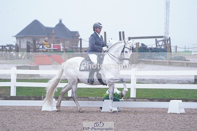 250215-110146-03400 - 102-PAULA.LEE-Deseado.Santo