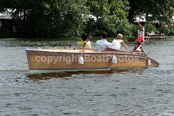 090704 LAVINIA IMG_1210 - HENLEY REGATTA  SATURDAY 4th JULY 2009