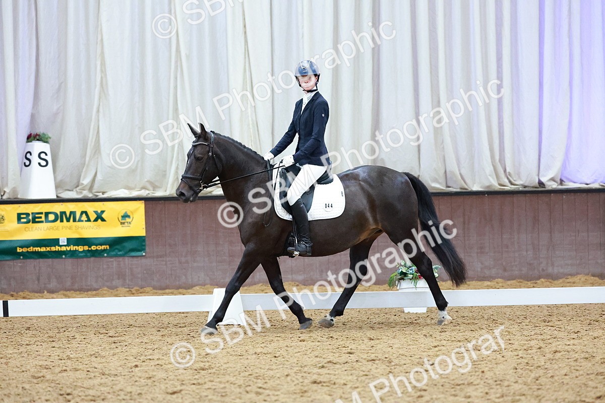 SBM_004434 - Class 12 - E2 Championship - 14.50-15.53