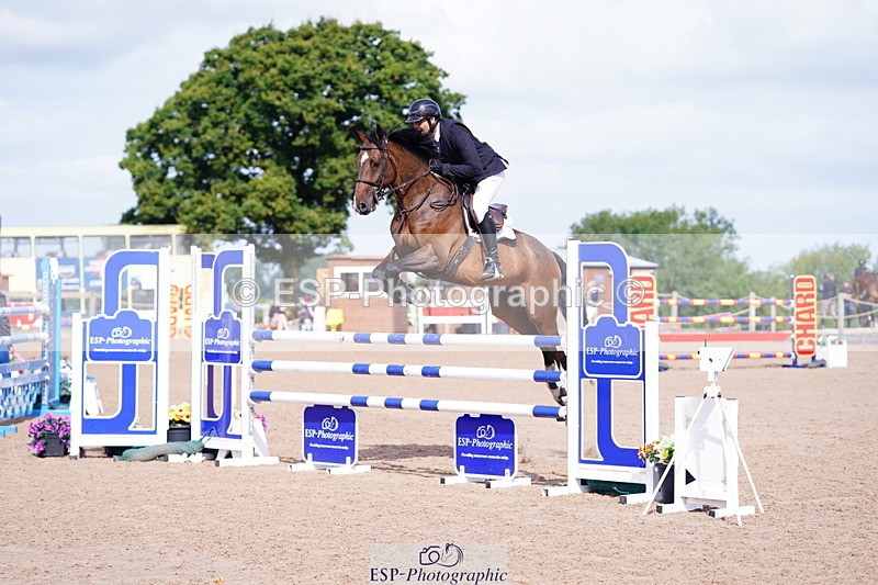 240803A-100702-07111 - Cls 29 Snr Foxhunter