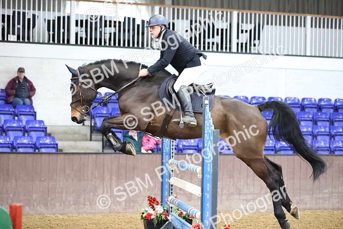 SBM_001612 - Class 4 - Senior Newcomers - 1.10m Open