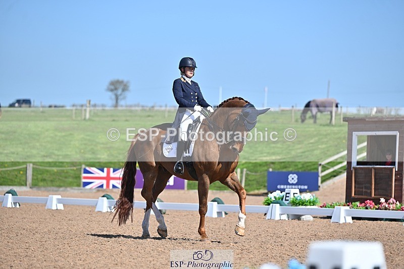 250405-124045-10714 - 025-Olivia.Oakeley-Full.House