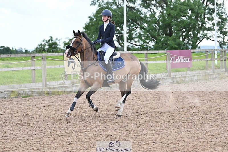 240628A-165613-01579 - Cls 5 Stepping Stones 128cm + 138cm