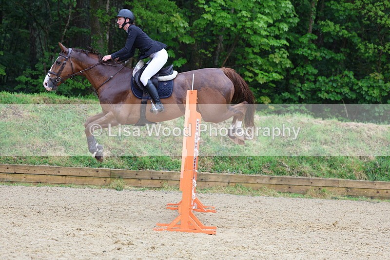3E7A7555 - Class 9: Senior 1.30m open