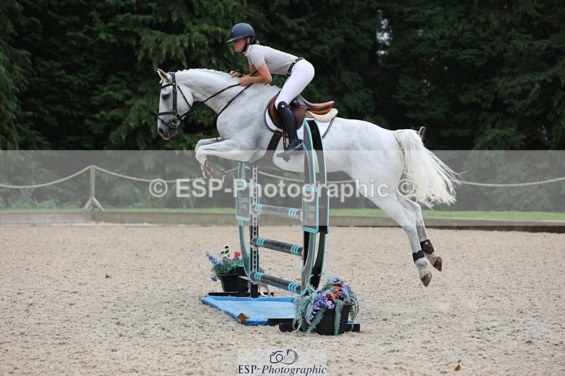 230908-164758-02965 - Cls 9 Snr Newcomers & 1.10m Open