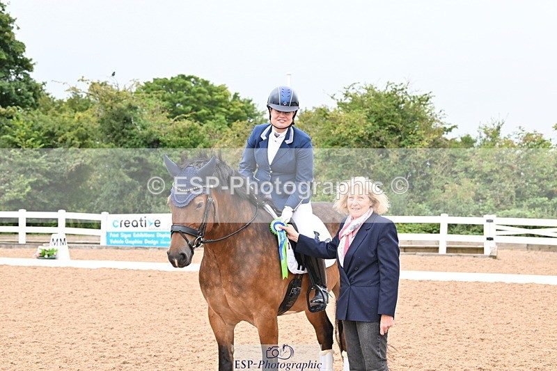 240815A-130422-01070 - Cls 7-P Freestyle Medium Bronze