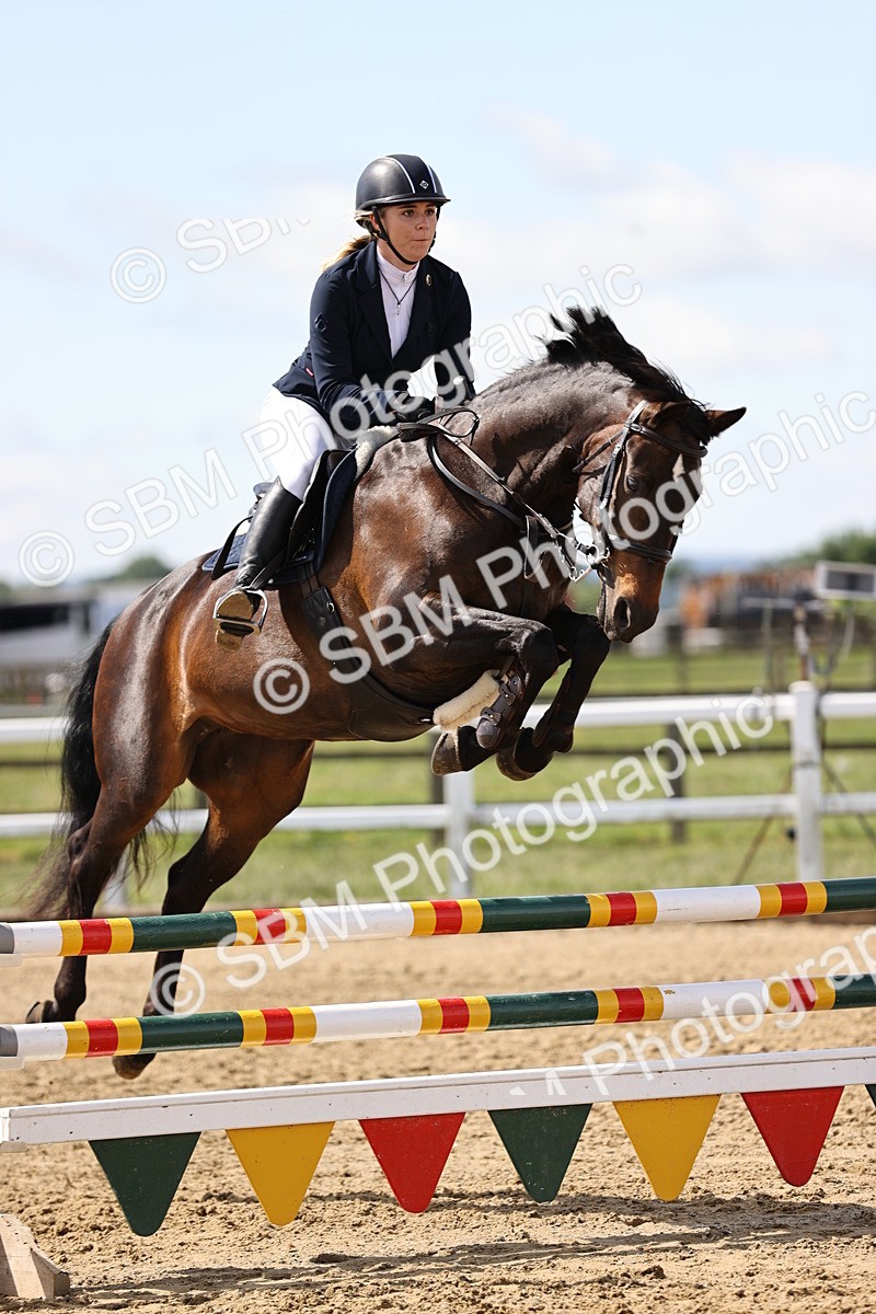SBM_002079 - Class 9 - Senior British Novice - 90cm