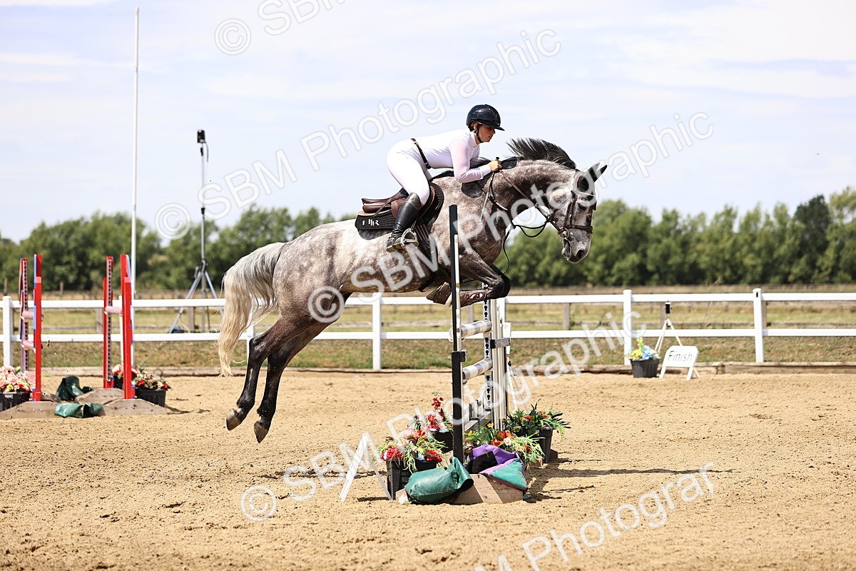 SBM_010260 - Class 9 - Senior Foxhunter - 1.20m Open