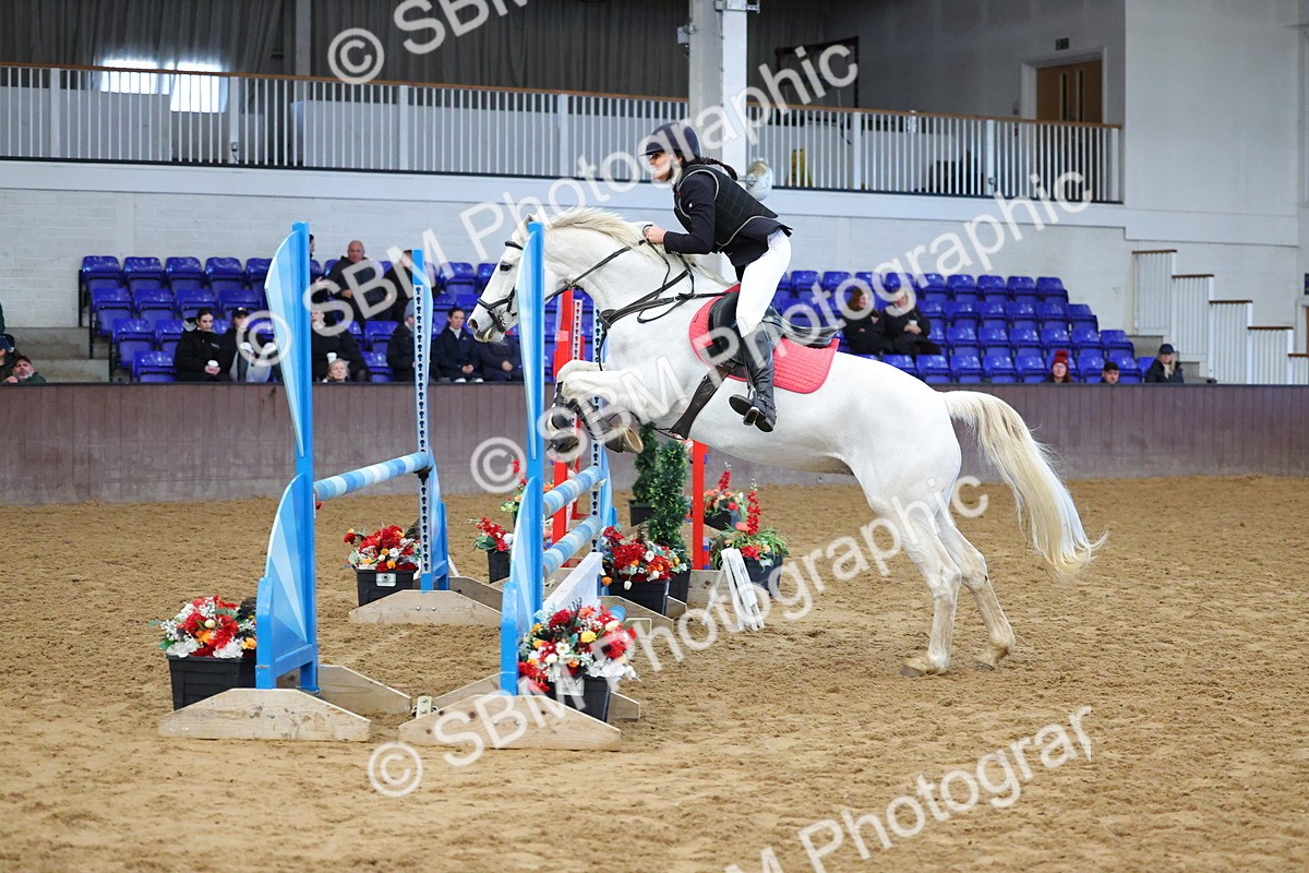 SBM_005640 - Class 22 - Bliss of London Novice Winter Championship Qualifier 90cm