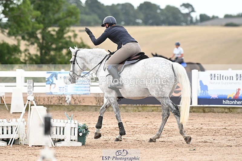 250727-092229-08792 - Cls 31 British Novice and 90cm