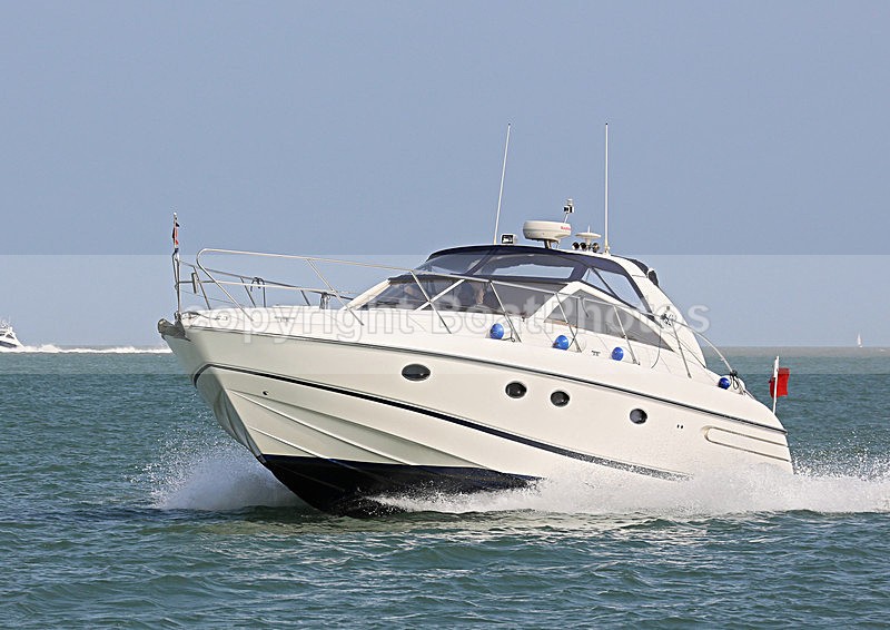 140601 THALIA  PRINCESS V42 WT7A6756 - Motorboats - Open