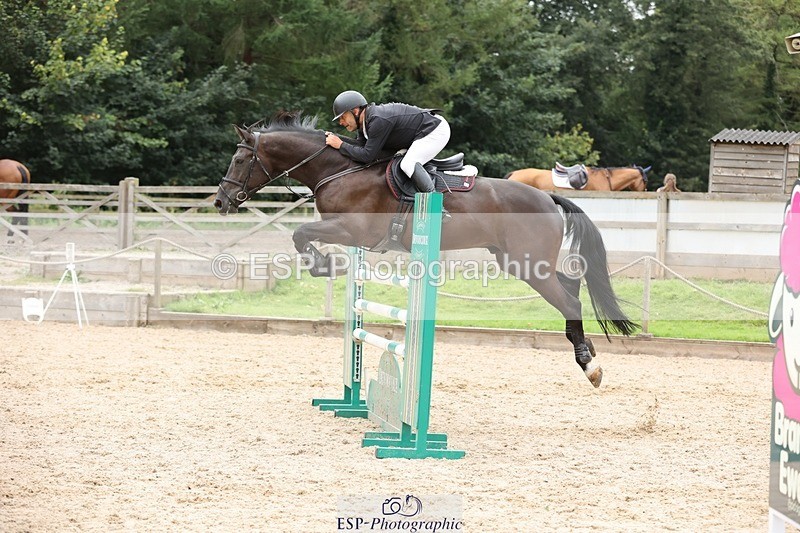 240817-161339-02933 - 06A Snr Fox 1.20m open