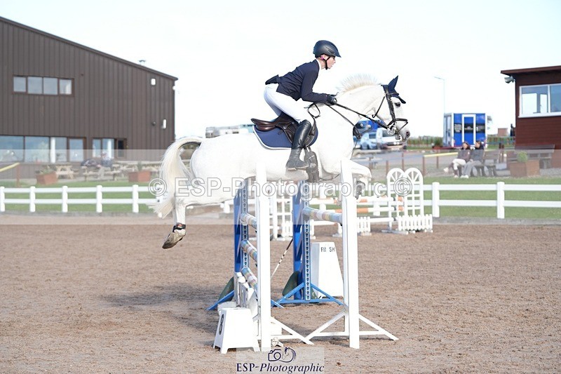 251025-144017-00639 - Cls 14+15 Blue Chip JC + JA, 1.15 Members Cup