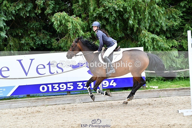 240712-114010-33052 - Cls 137 British Novice and 90cm Open