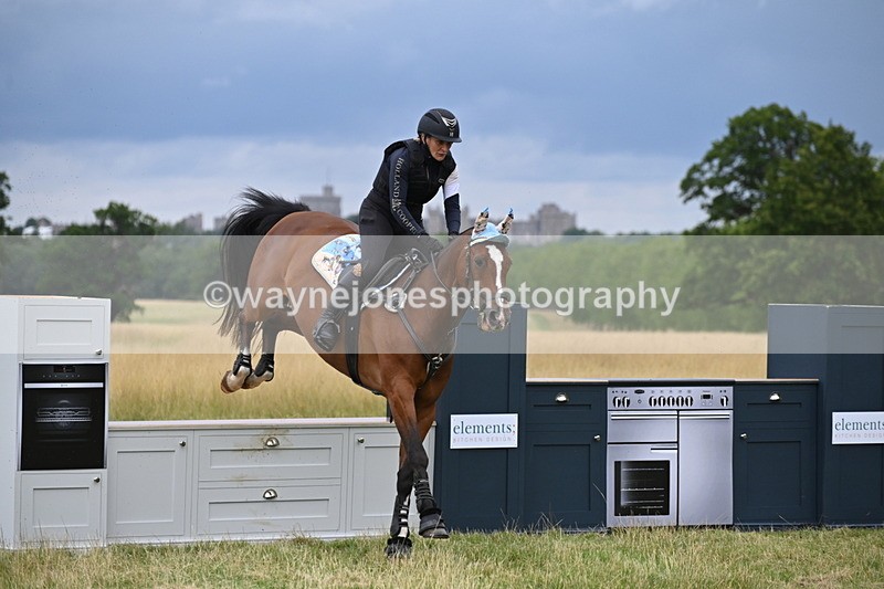 WJ6_3231 - Time at Jump 11:41 to 12:19