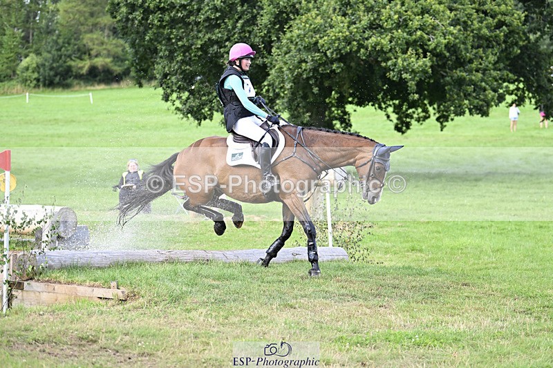 240804-180104-19167 - 751-Jess_Rimmer-SIR_HENRY_HALL