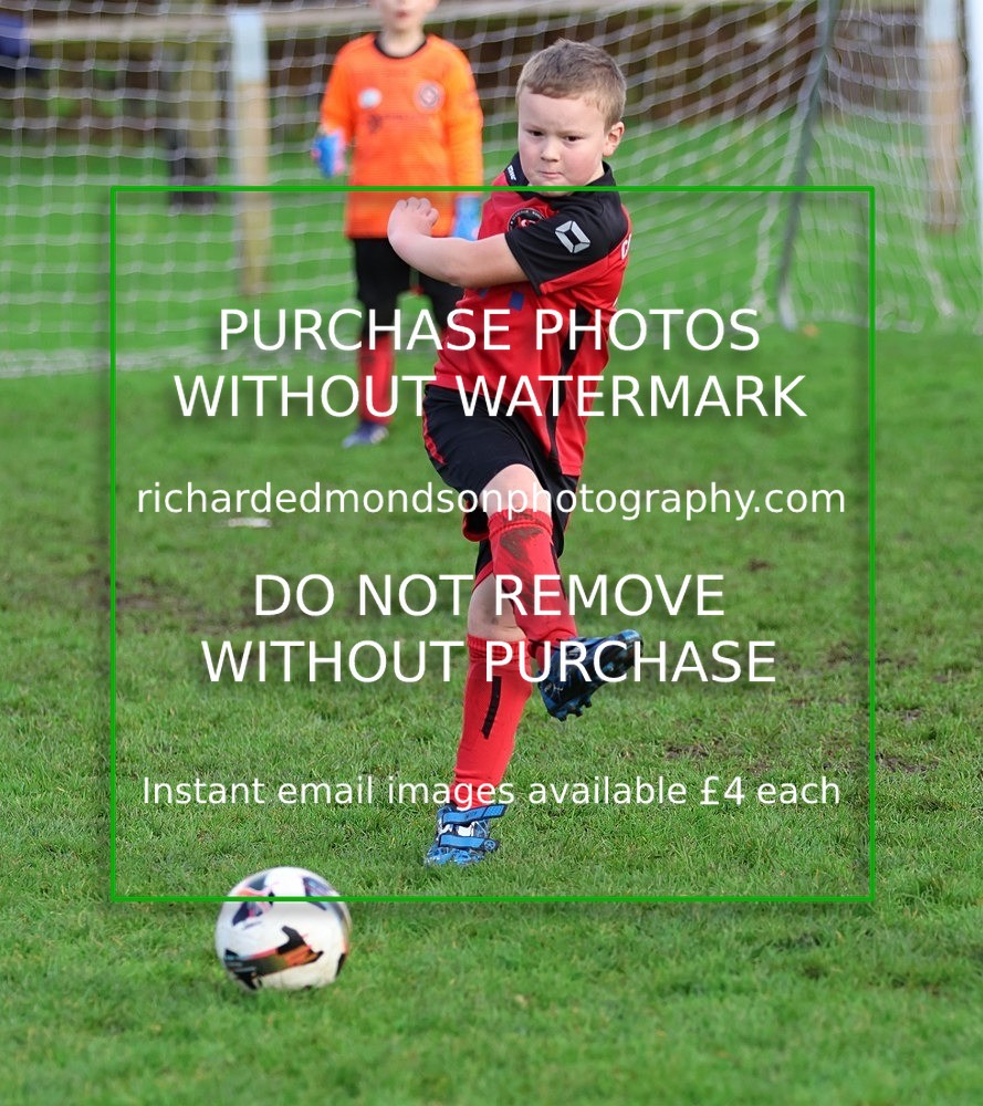 533A3112 - Kendal Utd U8's vs Sedbergh Wanderers Juniors U8 (8/11/25)