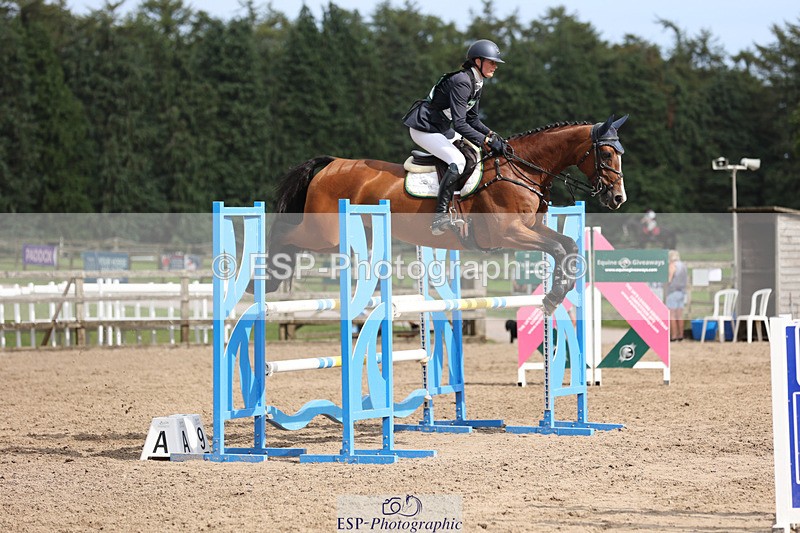 240804-164116-17006 - 751-Jess_Rimmer-SIR_HENRY_HALL