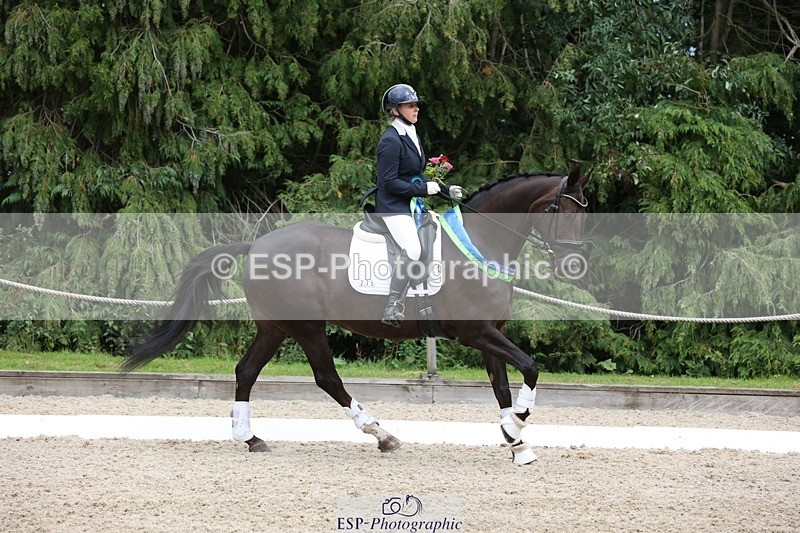 230812-145018-04828 - Novice Silver Presentations