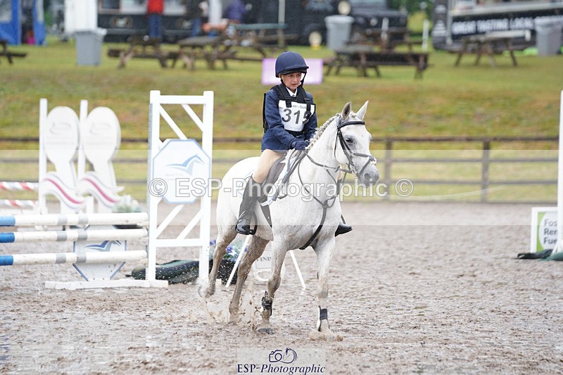 240824X-084806-20417 - 70cm Round 1 8.30 to 9.30