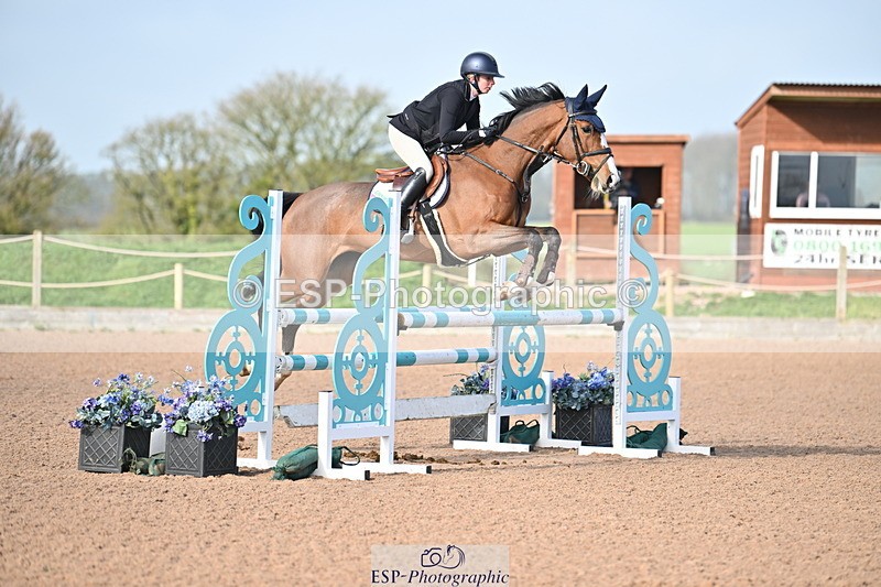 240315A-100415-00177 - Cls 1 Seniors 1.05 and 1.10m Open