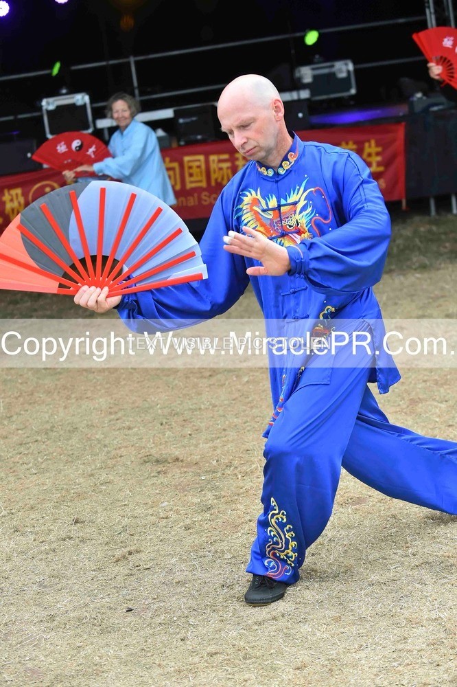 SH4_1606 - Tai Chi with Lisa Kay.